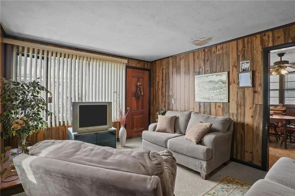 15 Job Street Providence RI 02904