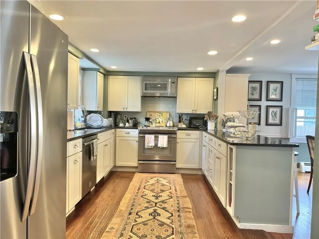 26 South Baptist Street Newport RI 02840