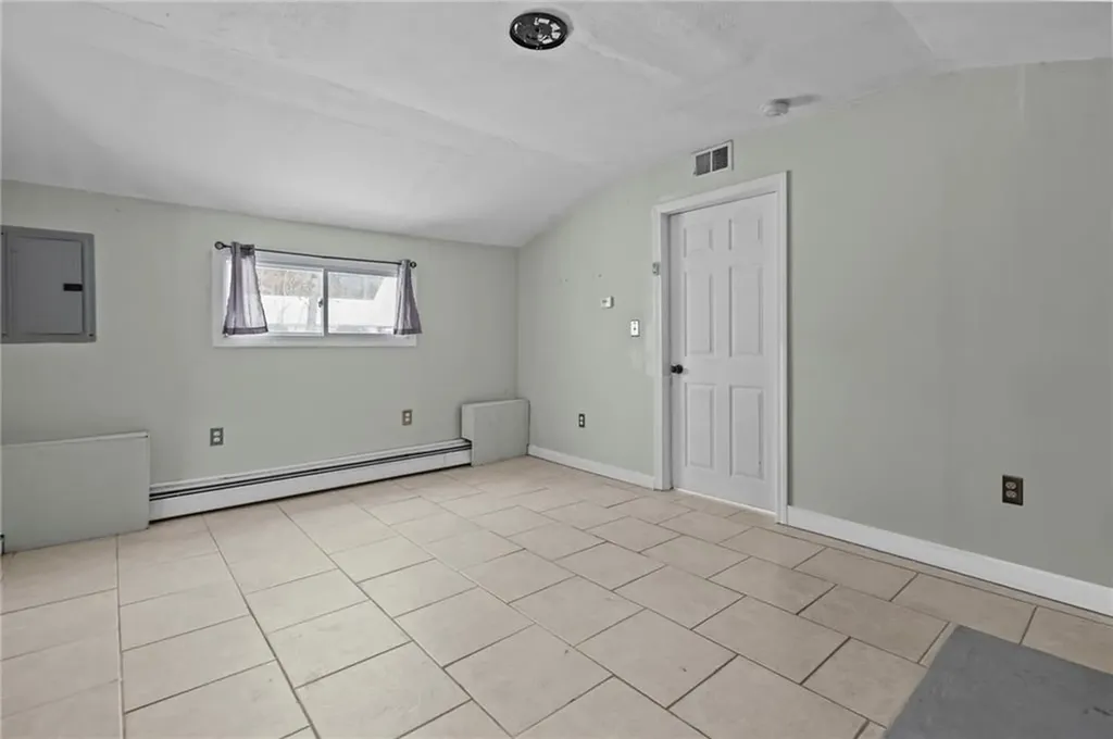 608 Black Plain Road North Smithfield RI 02896