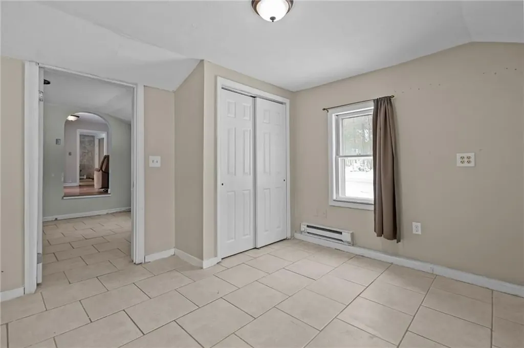 608 Black Plain Road North Smithfield RI 02896