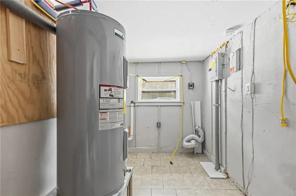 608 Black Plain Road North Smithfield RI 02896