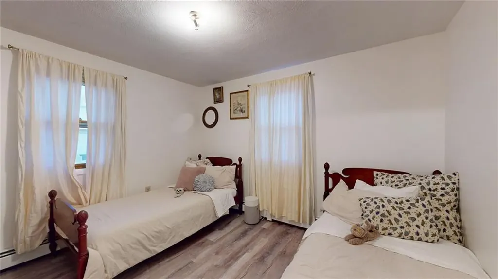 19 Pavilion Court Cranston RI 02920