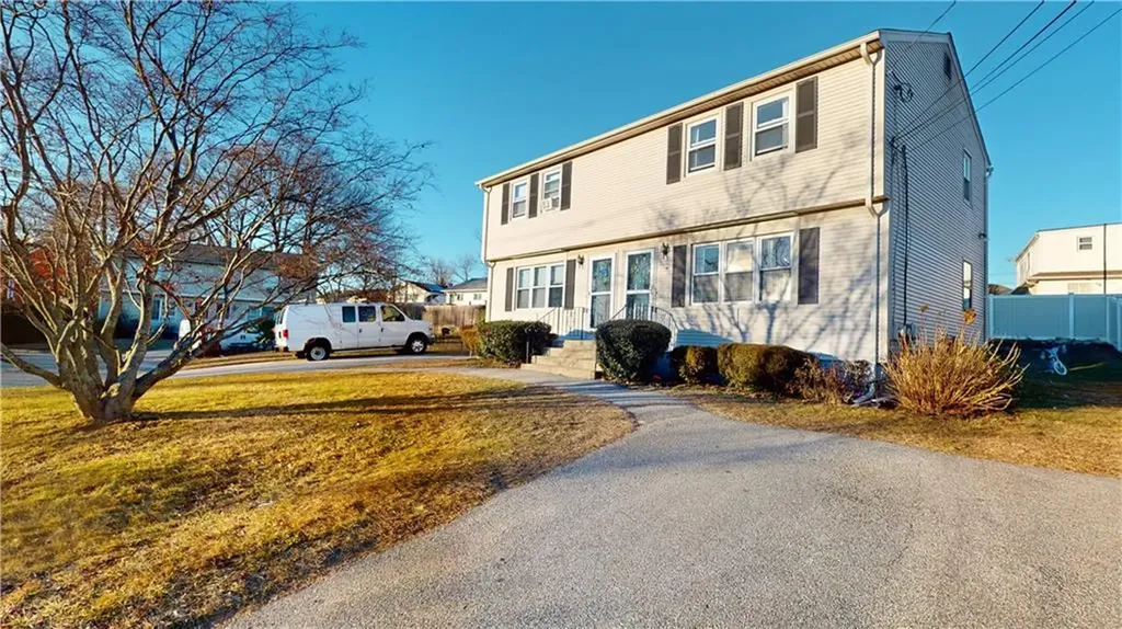 19 Pavilion Court Cranston RI 02920