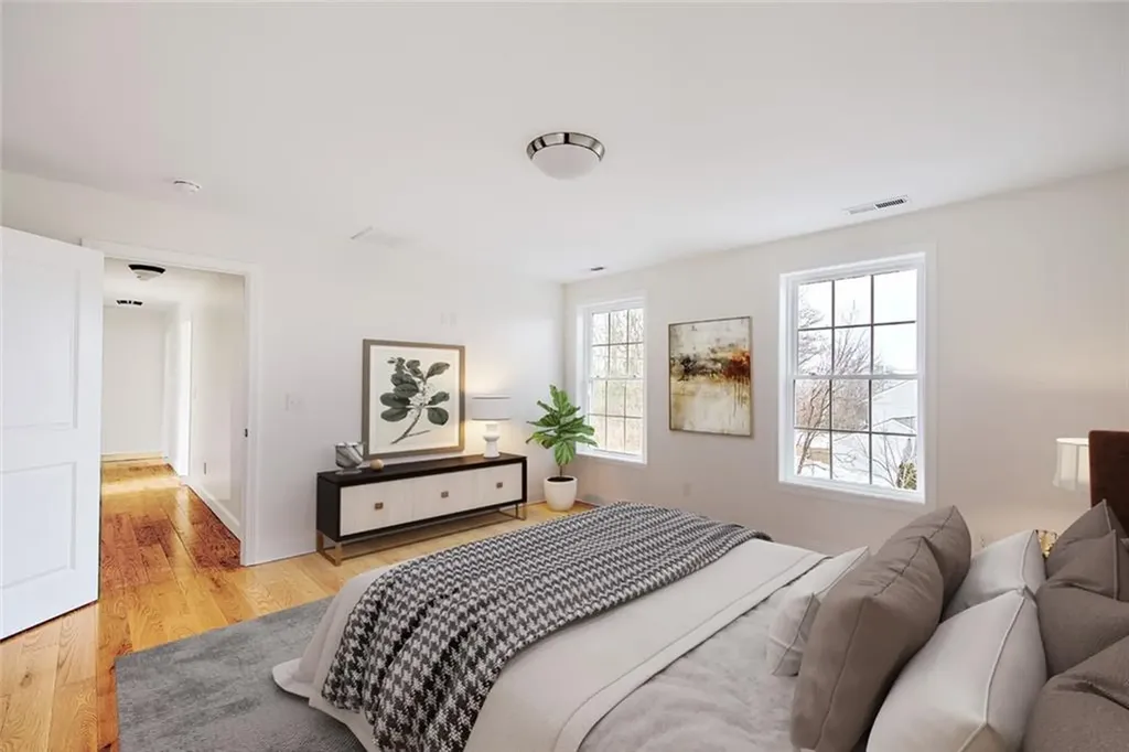 29 Graves Avenue North Smithfield RI 02896