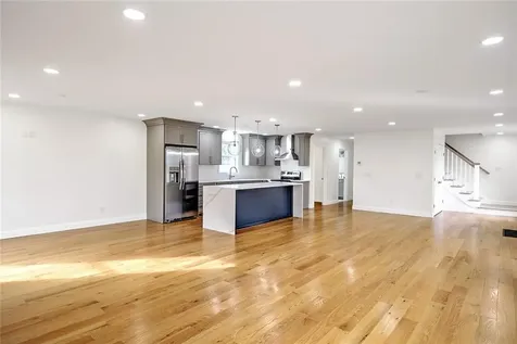 29 Graves Avenue North Smithfield RI 02896