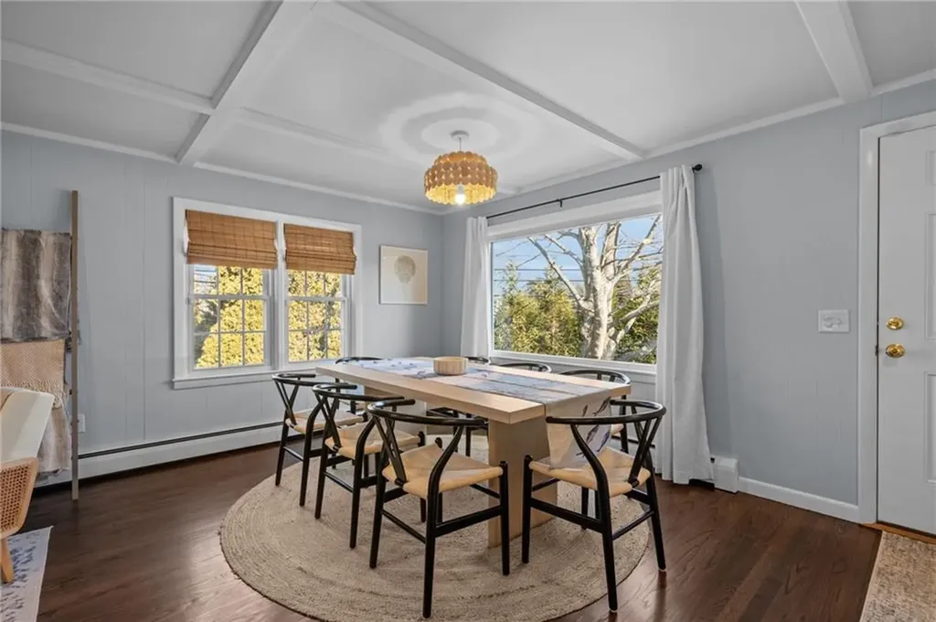 299 Succotash Road South Kingstown RI 02879