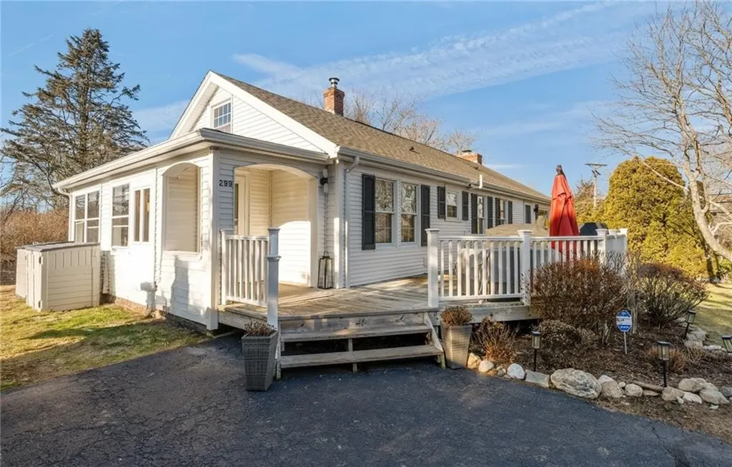 299 Succotash Road South Kingstown RI 02879
