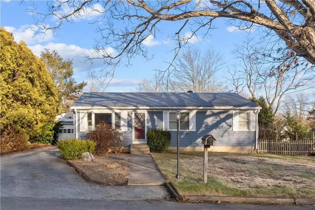 159 Old County Road Smithfield RI 02917