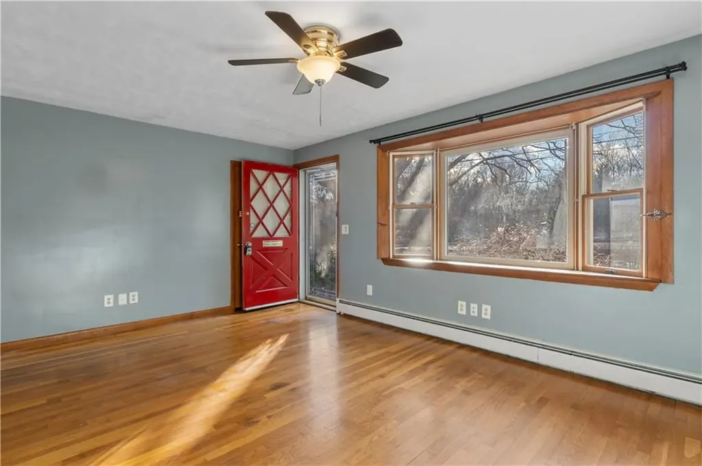 159 Old County Road Smithfield RI 02917