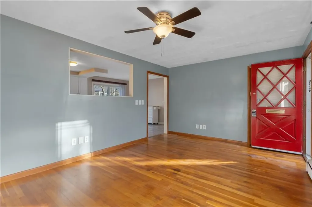 159 Old County Road Smithfield RI 02917