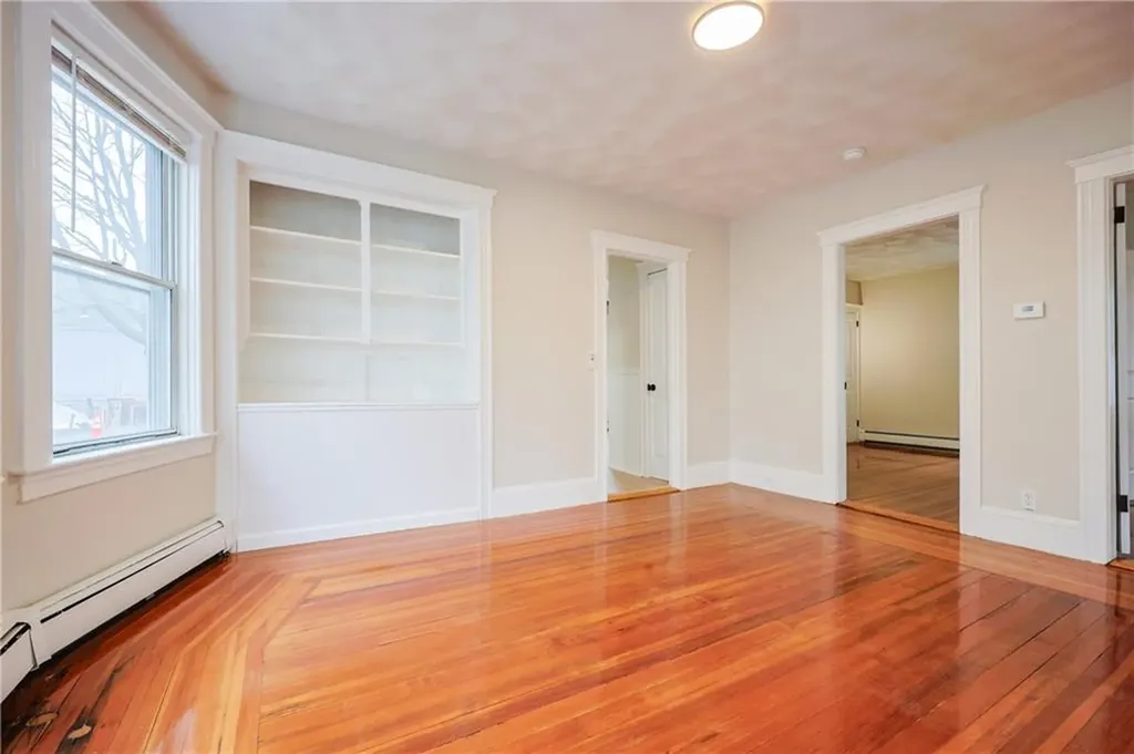 107 Hughes Avenue Pawtucket RI 02861