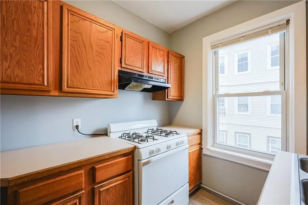 107 Hughes Avenue Pawtucket RI 02861
