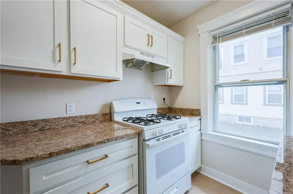 107 Hughes Avenue Pawtucket RI 02861