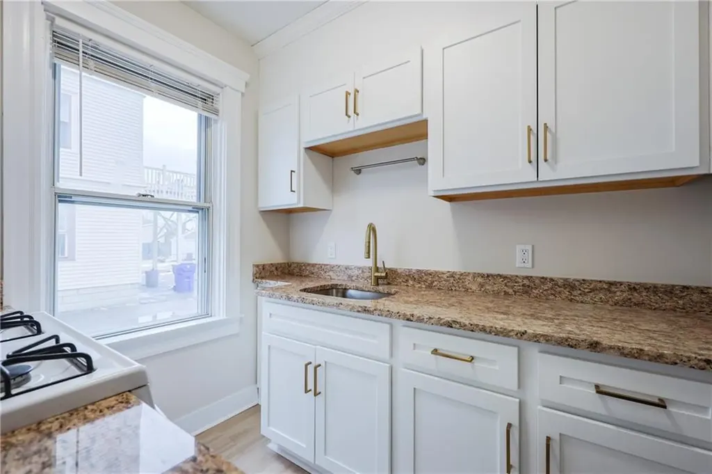 107 Hughes Avenue Pawtucket RI 02861