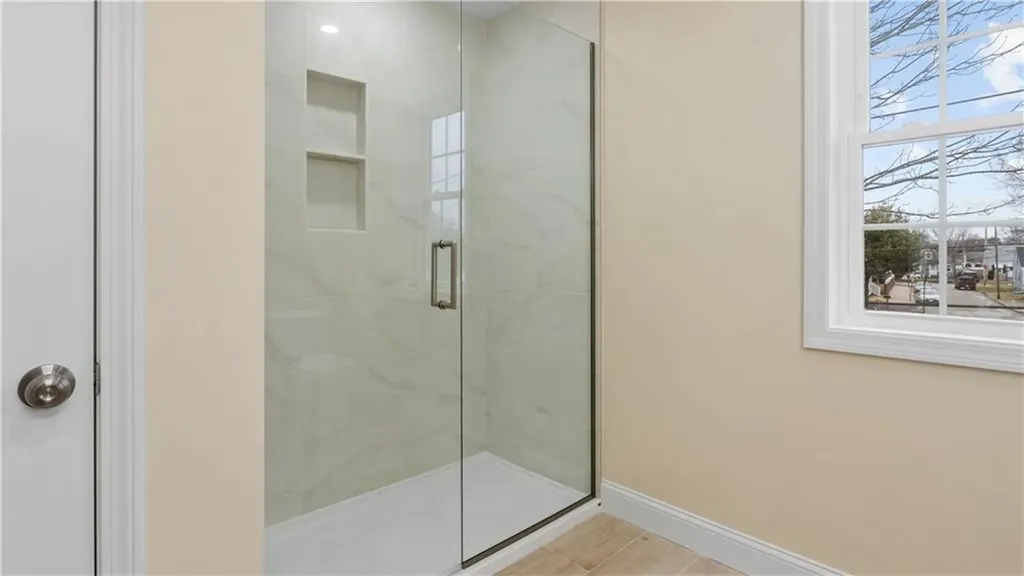 102 Ames Street Pawtucket RI 02861