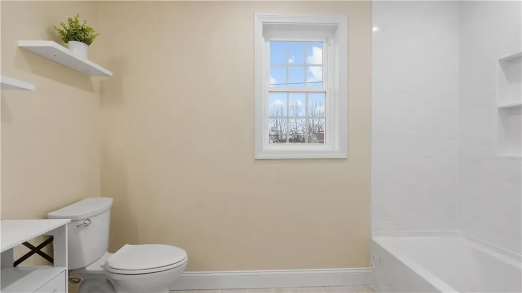 102 Ames Street Pawtucket RI 02861