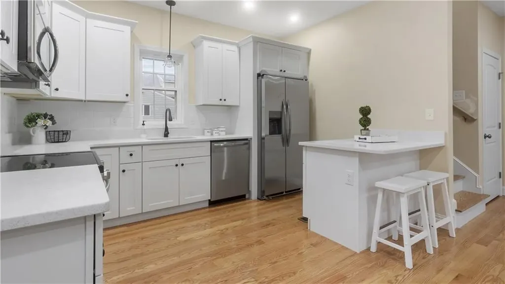 102 Ames Street Pawtucket RI 02861