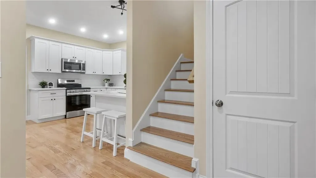 102 Ames Street Pawtucket RI 02861