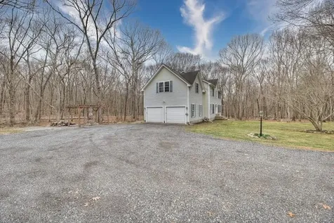 45 Pardon's Wood Lane East Greenwich RI 02818