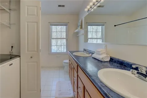 45 Pardon's Wood Lane East Greenwich RI 02818