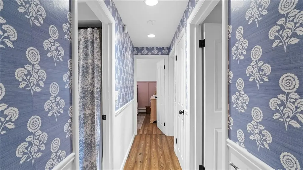 15 Shadbush Road Warwick RI 02888