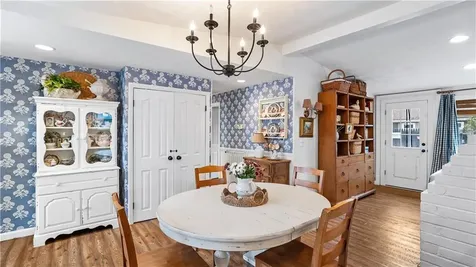 15 Shadbush Road Warwick RI 02888