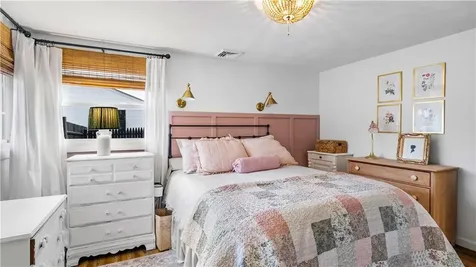 15 Shadbush Road Warwick RI 02888