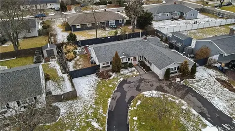 15 Shadbush Road Warwick RI 02888