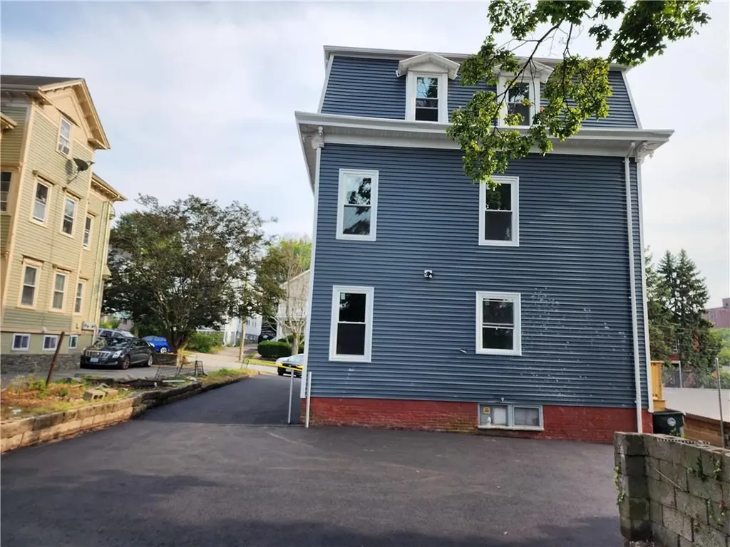 14 Duncan Avenue Providence RI 02906
