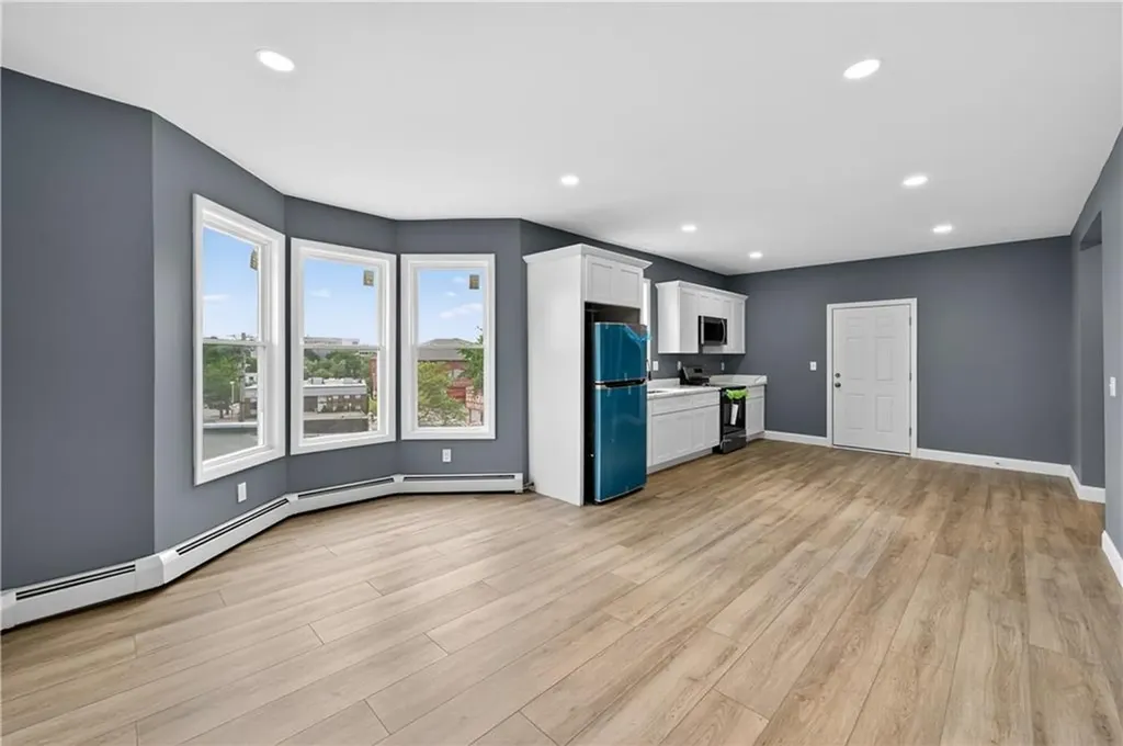 14 Duncan Avenue Providence RI 02906