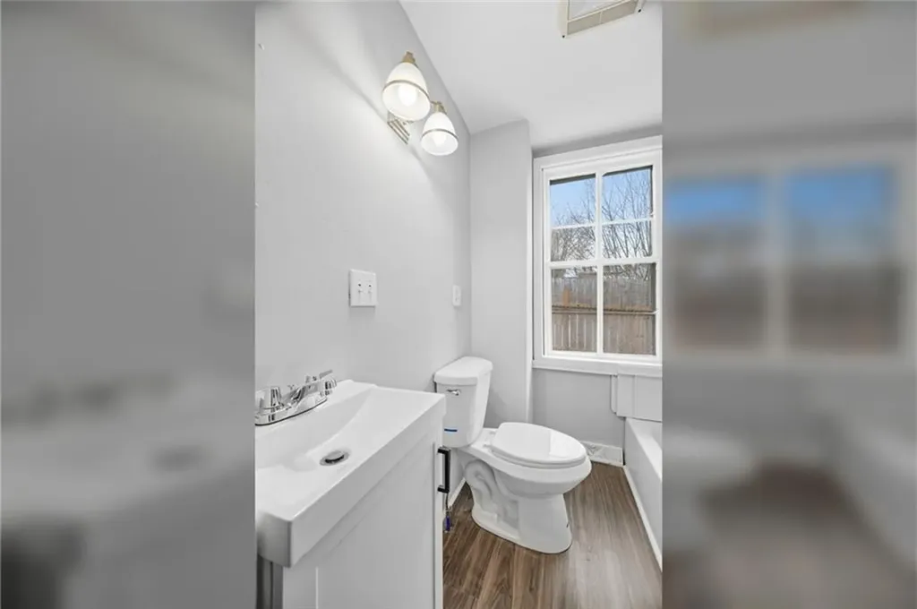 40 Youngs Avenue West Warwick RI 02893