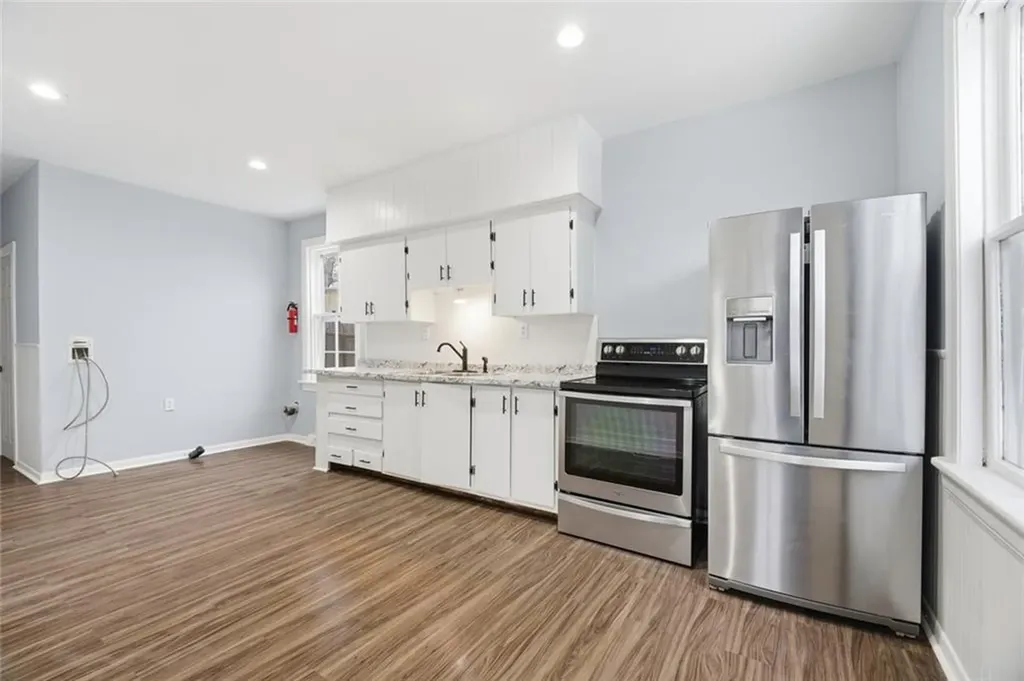 40 Youngs Avenue West Warwick RI 02893