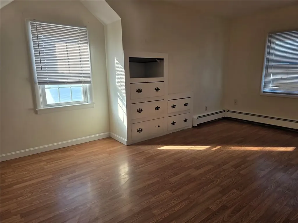 157 George Arden Avenue Warwick RI 02886