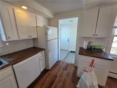 157 George Arden Avenue Warwick RI 02886