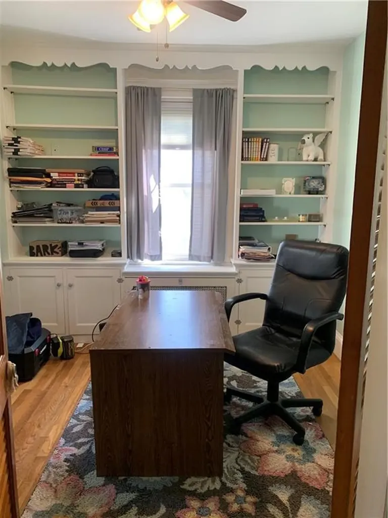 31 Elmcrest Avenue Providence RI 02908