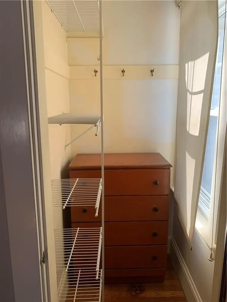 31 Elmcrest Avenue Providence RI 02908