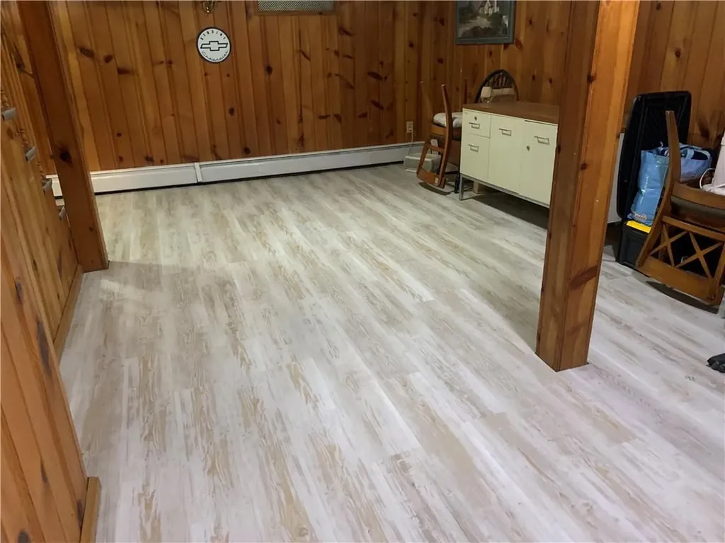 31 Elmcrest Avenue Providence RI 02908