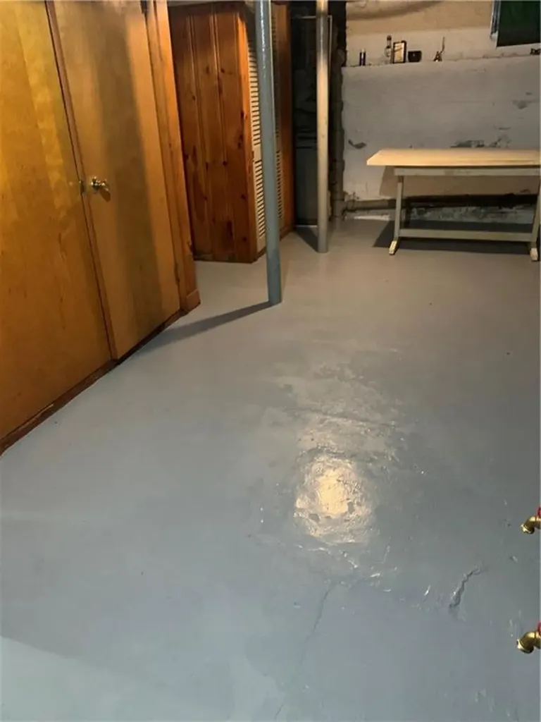 31 Elmcrest Avenue Providence RI 02908