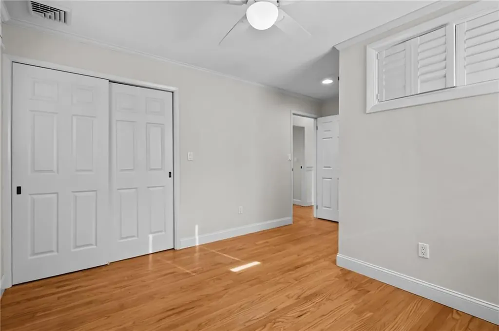 4 Philips Street Middletown RI 02842