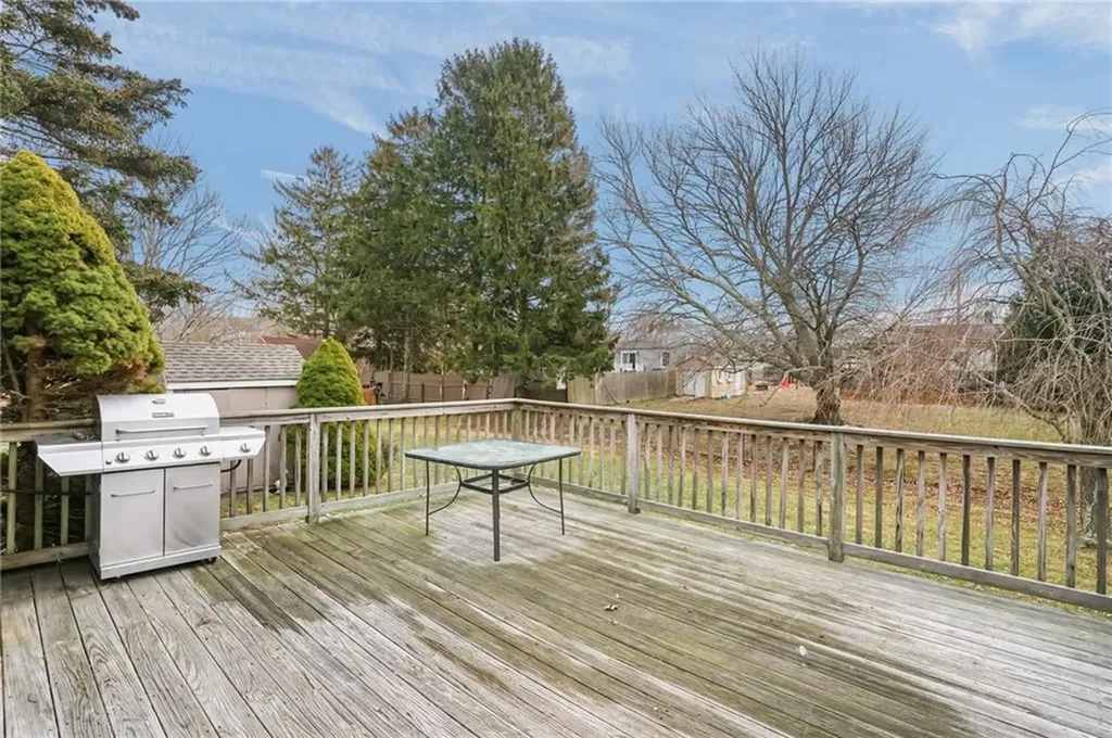 4 Philips Street Middletown RI 02842