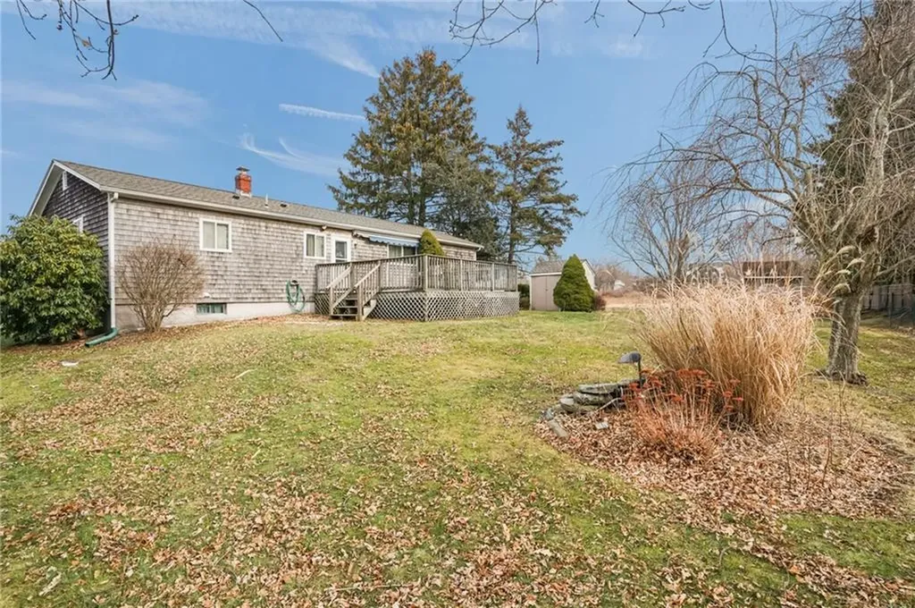 4 Philips Street Middletown RI 02842