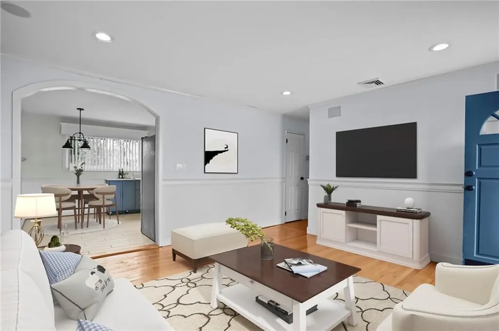 4 Philips Street Middletown RI 02842