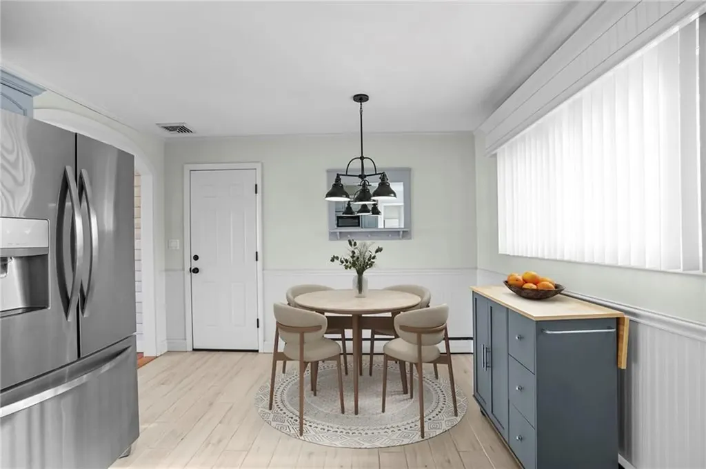 4 Philips Street Middletown RI 02842