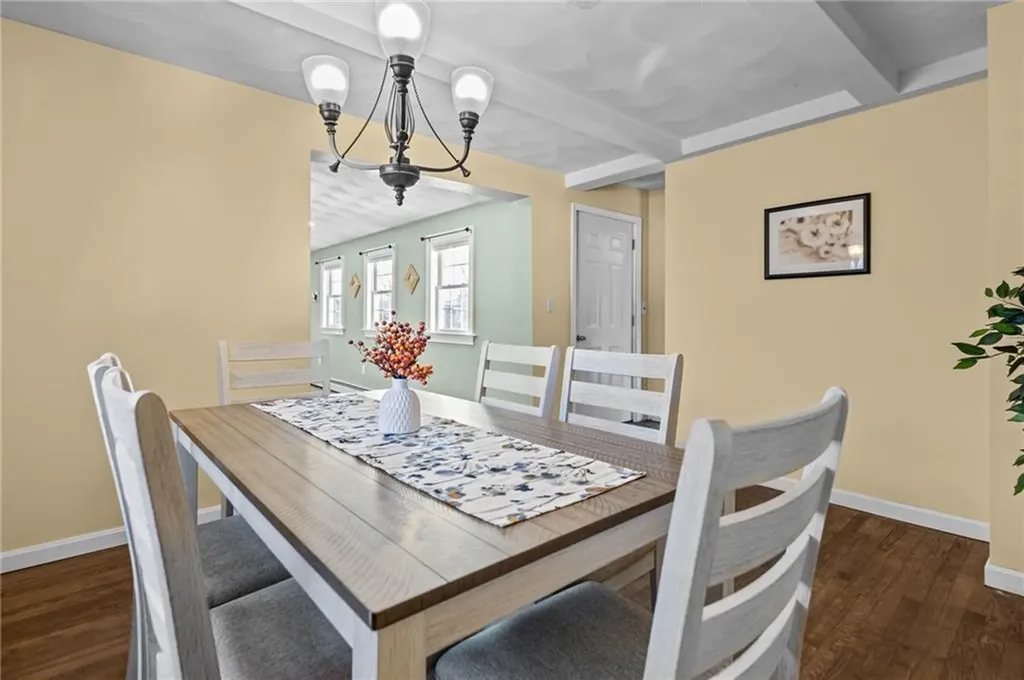 273 Main Street Cranston RI 02823