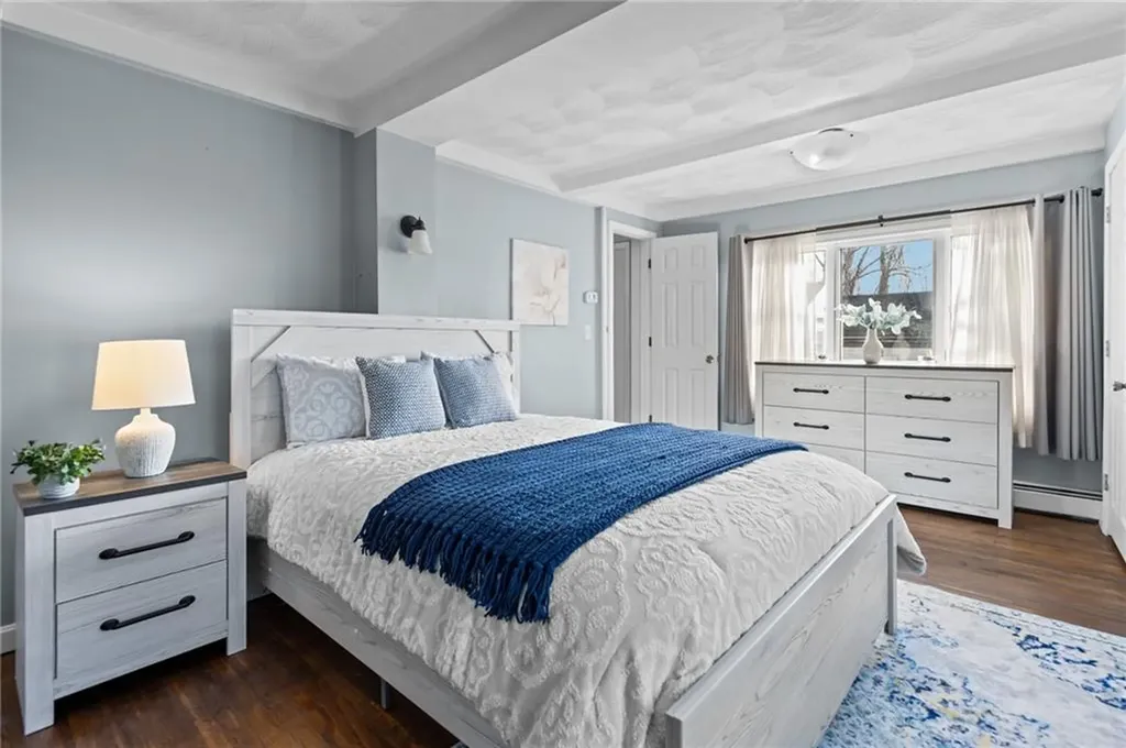 273 Main Street Cranston RI 02823