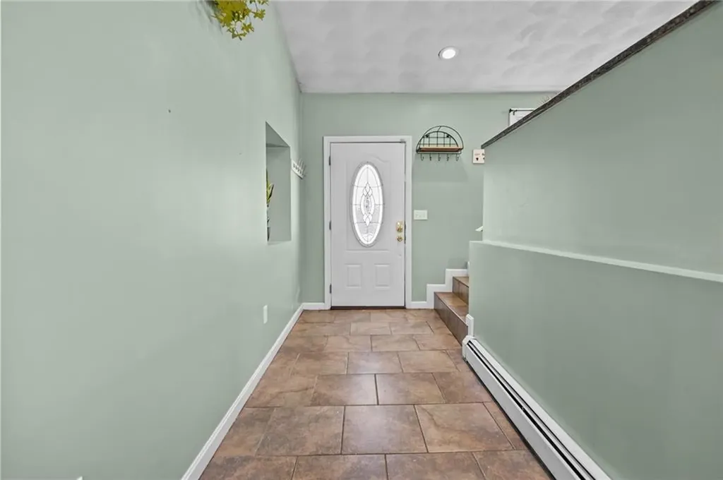 273 Main Street Cranston RI 02823