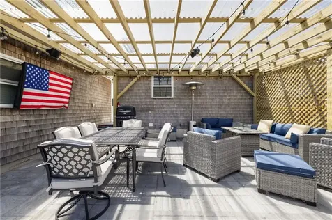 340 Old Mill Lane Portsmouth RI 02871