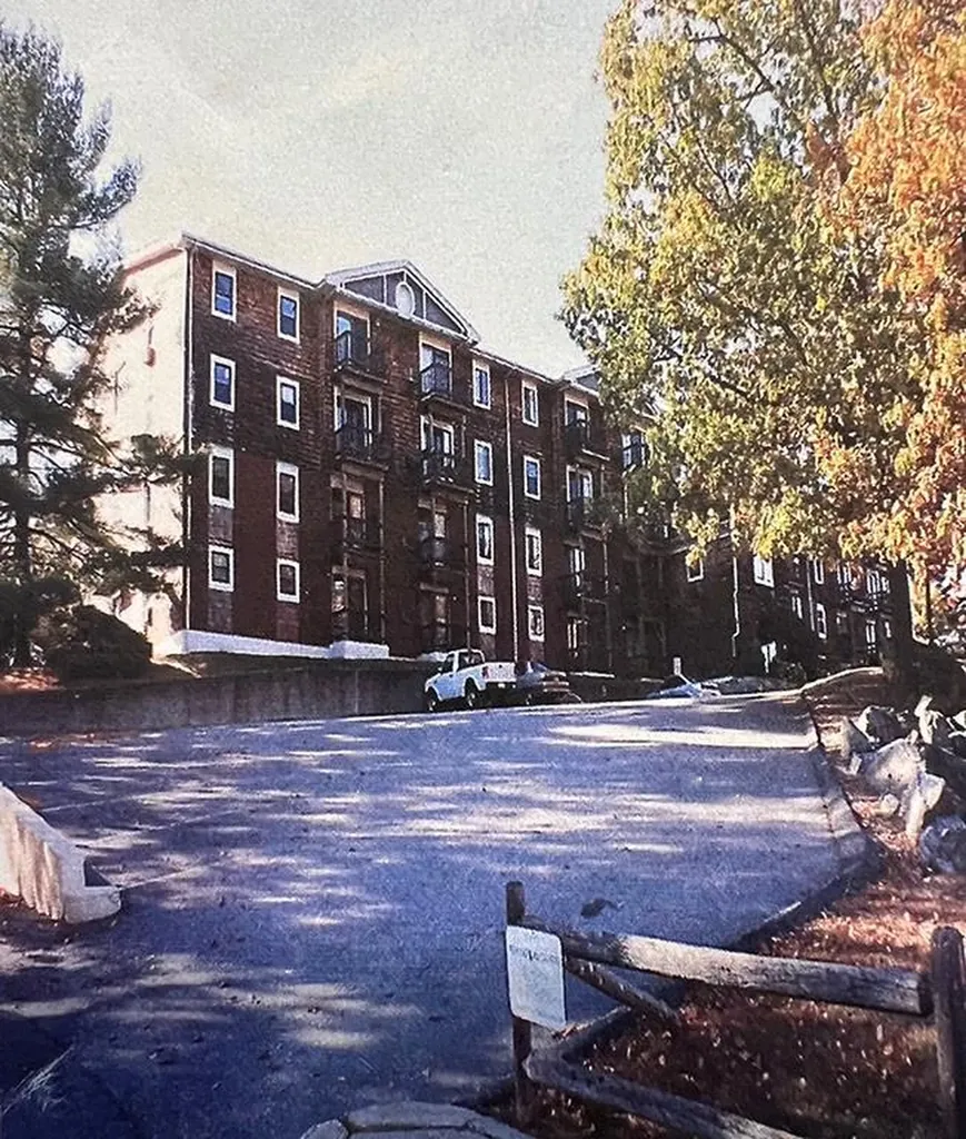 1190 Charles Street North Providence RI 02904