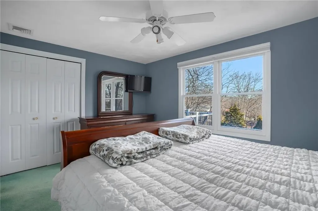 1 Roblyn Drive Johnston RI 02919