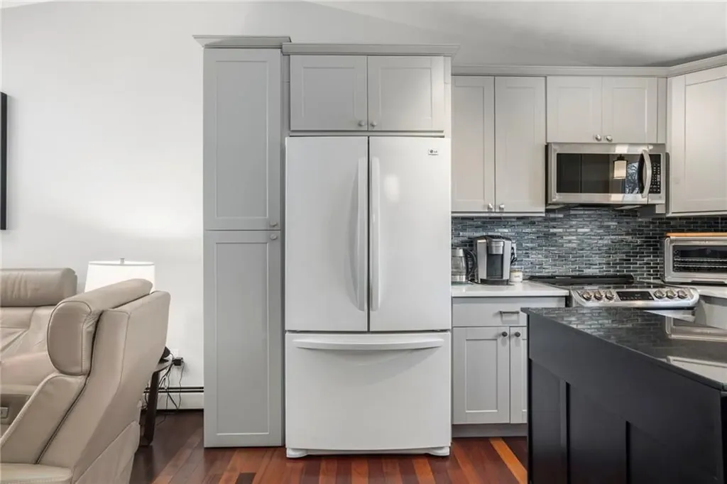 1 Roblyn Drive Johnston RI 02919